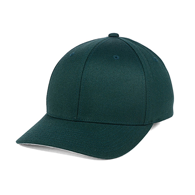 Fitted Baseball Cap in Solid Color 